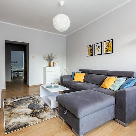 Marina Comfort Apartment Gdynia Bagian luar foto